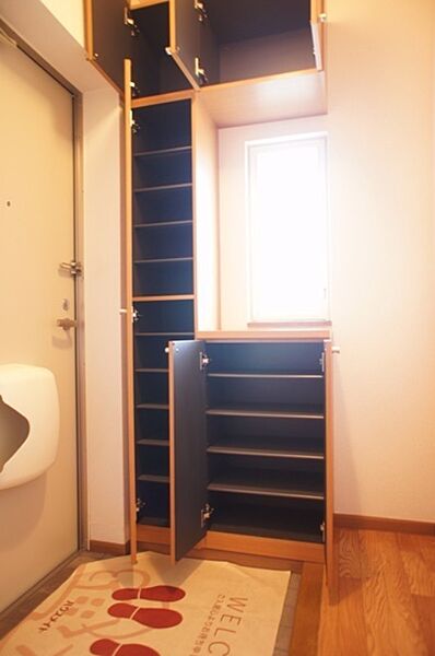 apartment 栃木県河内郡上三川町大字上蒲生
上蒲生の賃貸情報を見る
物件地図