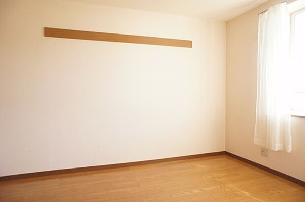 apartment 栃木県河内郡上三川町大字上蒲生
上蒲生の賃貸情報を見る
物件地図