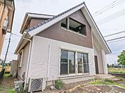 宇都宮駅よりバス40分 徒歩7分 築18年9ヶ月 2階建の賃貸物件