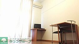 レオパレスアムールIII 1階1Kのリビング/ダイニング