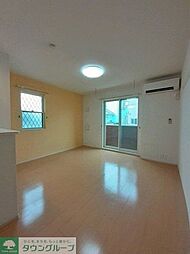 サニーサイド　ヴィラII 101 1階ワンルームのリビング/ダイニング