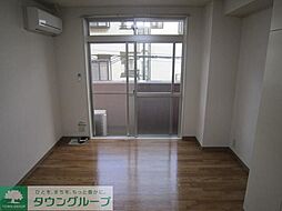 レジデンスカープ大宮 208 2階2Kのリビング/ダイニング