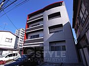 西京極駅より徒歩5分 3階 築18年2ヶ月の賃貸物件