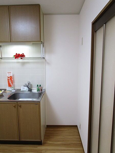 画像13:冷蔵庫スペース