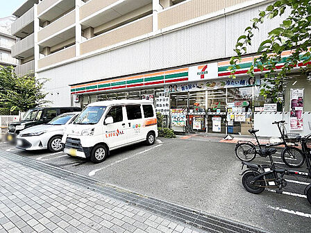 セブンイレブン北区滝野川3丁目店