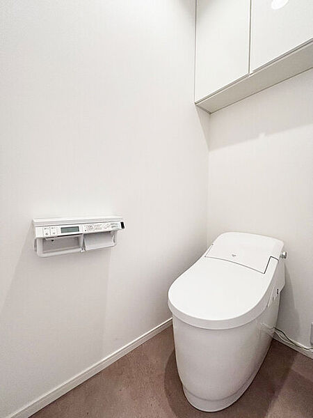 トイレを拡大表示