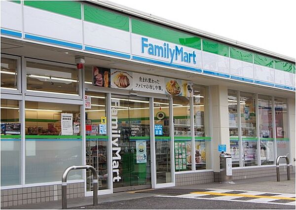 画像24:ファミリーマート 堺鳳東町店（646m）