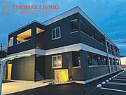 紫駅より徒歩9分 築1年1ヶ月 2階建の賃貸物件