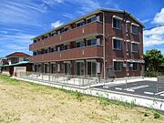 木更津駅より徒歩17分 築7年4ヶ月 3階建の賃貸物件