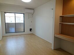 ティーア・ブルグI 201 2階1LDKのリビング/ダイニング