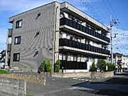五井駅より徒歩46分 築25年7ヶ月 3階建の賃貸物件