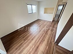 lala mia. 1階1LDKのリビング/ダイニング