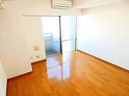 ＷＩＮ　ＥＸＣＥＬＬＥＮＣＥ　IV 8階1Kのリビング/ダイニング