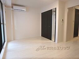 クオリア壱番館 205 2階1Kのリビング/ダイニング