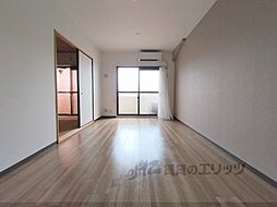 阪急京都本線 桂駅 徒歩10分の賃貸マンション 2階2LDKのリビング/ダイニング