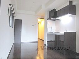 JR東海道・山陽本線 西大路駅 徒歩8分の賃貸マンション 2階1DKのリビング/ダイニング