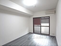 阪急京都本線 桂駅 徒歩23分の賃貸マンション 3階1Kのリビング/ダイニング