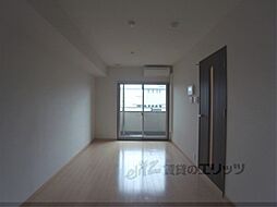 JR山陰本線 二条駅 徒歩2分の賃貸マンション 2階1Kのリビング/ダイニング