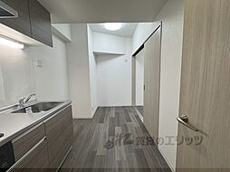 ARCA西京極 201 2階1DKのリビング/ダイニング