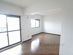 アーバニティー桂 3階2LDKのリビング/ダイニング