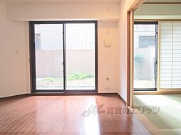 グラン・シティオ御所西添花荘 103 1階3LDKのリビング/ダイニング