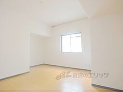 京都市営烏丸線 北大路駅 徒歩16分の賃貸マンション 1階3DKのリビング/ダイニング