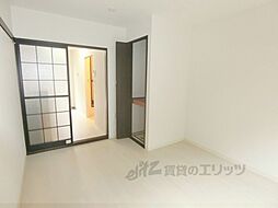 京阪本線 神宮丸太町駅 徒歩10分の賃貸アパート 2階1Kのリビング/ダイニング