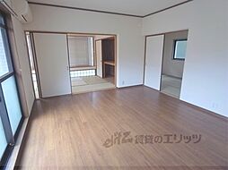 グレーシー北白川 3LDKの写真