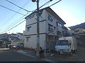 京都市山科区御陵岡町 3階建 築47年のイメージ