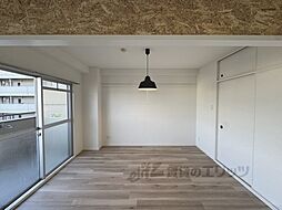 ロイヤルハイツ秀 313 3階2DKのリビング/ダイニング