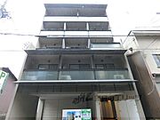 烏丸御池駅より徒歩8分 3階 築2年7ヶ月の賃貸物件