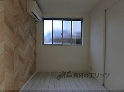 御陵ベース 101 1階1Kのリビング/ダイニング