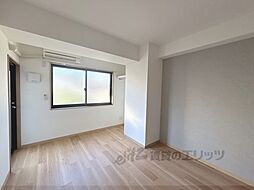 京阪本線 祇園四条駅 徒歩8分の賃貸マンション 2階1Kのリビング/ダイニング