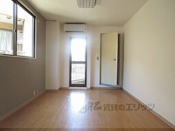 京阪宇治線 桃山南口駅 徒歩3分の賃貸マンション 3階1Kのリビング/ダイニング