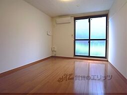 京阪宇治線 観月橋駅 徒歩11分の賃貸アパート 1階1Kのリビング/ダイニング