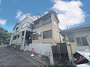 神宮丸太町駅よりバス15分 徒歩2分 2階 築75年10ヶ月の賃貸物件