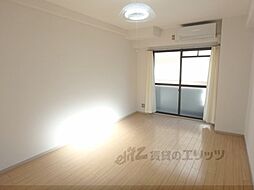 阪急京都本線 大宮駅 徒歩5分の賃貸マンション 3階1Kのリビング/ダイニング