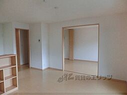 JR東海道・山陽本線 山科駅 徒歩14分の賃貸アパート 2階2LDKのリビング/ダイニング