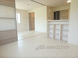 アドヴァンス 2階2LDKのリビング/ダイニング