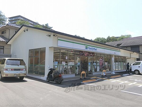 画像17:ファミリーマート　京都原谷店まで460メートル