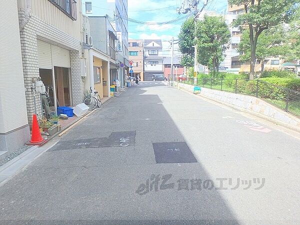 画像26:前面道路