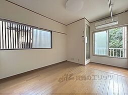 カーザピッコーラ 102 1階ワンルームのリビング/ダイニング