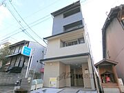 二条駅より徒歩18分 3階 築7年11ヶ月の賃貸物件