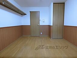 京都市営烏丸線 今出川駅 徒歩22分の賃貸マンション 1階1Kのリビング/ダイニング