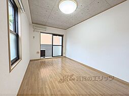 京福電気鉄道北野線 北野白梅町駅 バス4分 わら天神前下車 徒歩4分の賃貸マンション 1階1Kのリビング/ダイニング