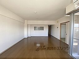 シャリマー五条 5階3LDKのリビング/ダイニング