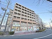 太秦駅より徒歩1分 3階 築28年7ヶ月の賃貸物件