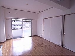 阪急京都本線 西京極駅 徒歩10分の賃貸マンション 1階3LDKのリビング/ダイニング