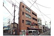 西京極駅より徒歩3分 3階 築30年7ヶ月の賃貸物件