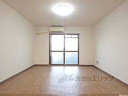 サンライズ嵯峨C-7 4階ワンルームのリビング/ダイニング